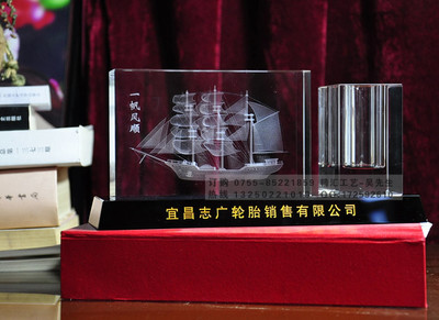 輪轉(zhuǎn)時光，晶耀未來——輪胎公司周年慶典與供應(yīng)商大會紀念禮品精選