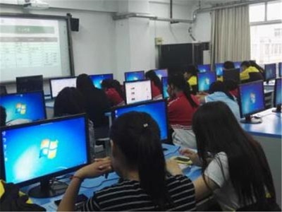 初中畢業(yè)學籍電商之路 機遇、挑戰(zhàn)與未來前景全解析